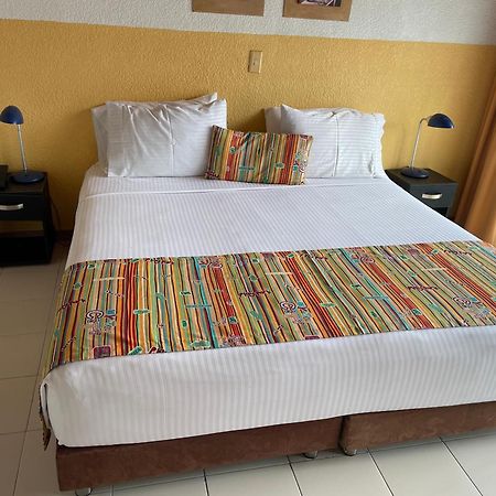 Hotel Hacienda El Diamante Villeta Dış mekan fotoğraf