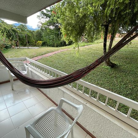 Hotel Hacienda El Diamante Villeta Dış mekan fotoğraf