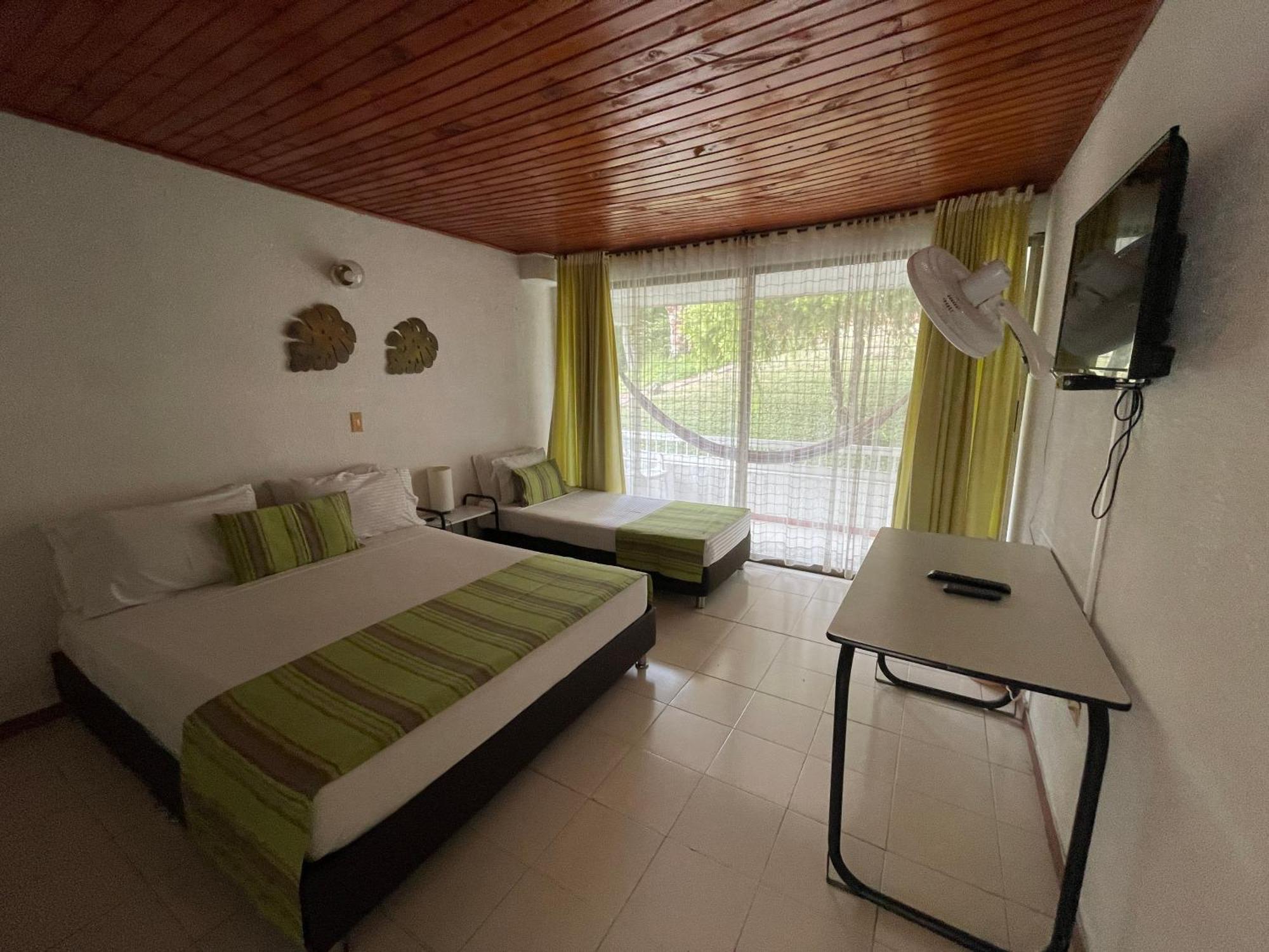 Hotel Hacienda El Diamante Villeta Dış mekan fotoğraf