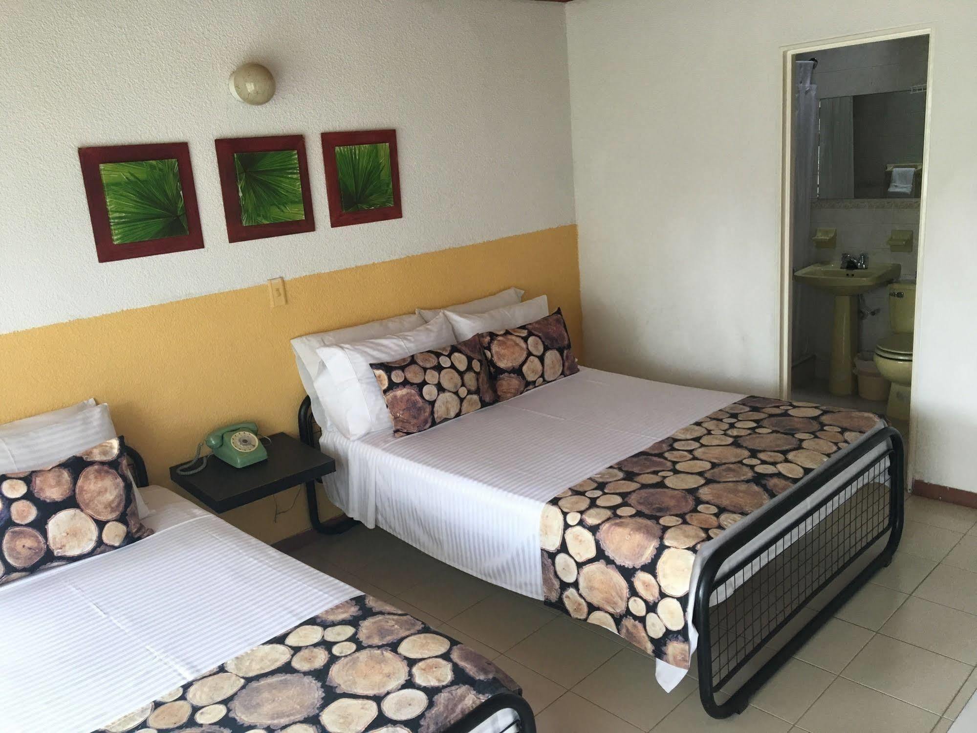 Hotel Hacienda El Diamante Villeta Dış mekan fotoğraf