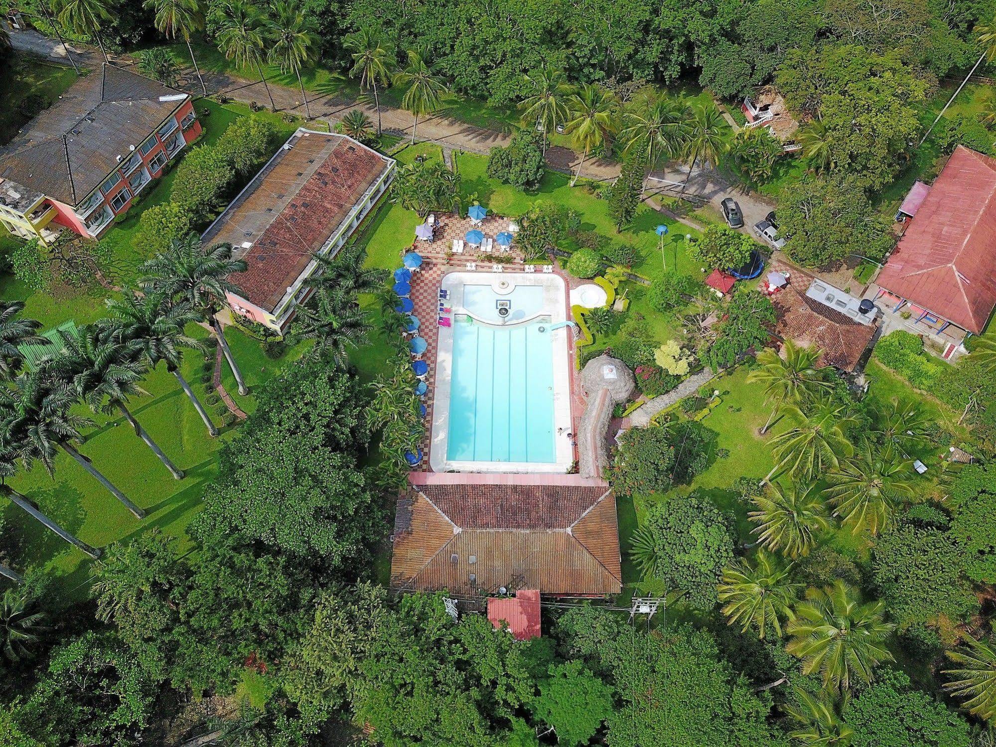 Hotel Hacienda El Diamante Villeta Dış mekan fotoğraf
